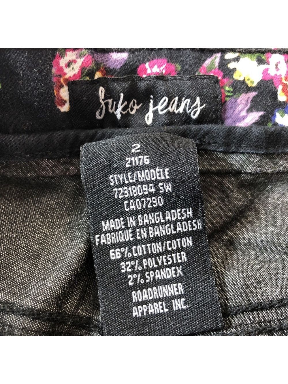 Size 2 X 26 Suko Jeans Skinny Pants Roadrunner Apparel Floral stretchy BD - Picture 4 of 10